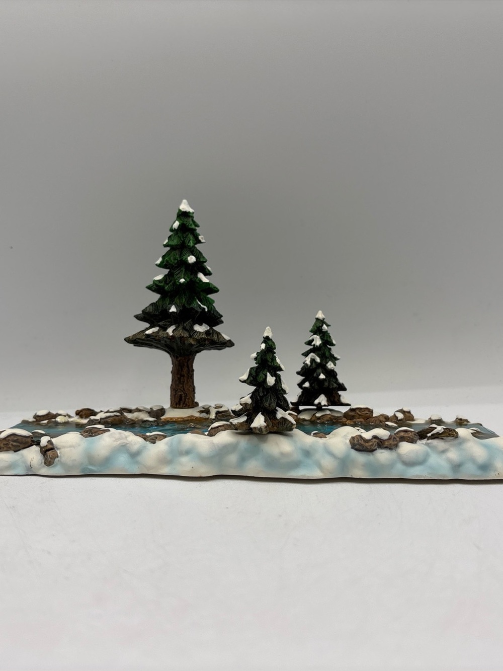 Department 56 1996 Vintage Village Mill Creek Straight Section 52633 Retired EUC